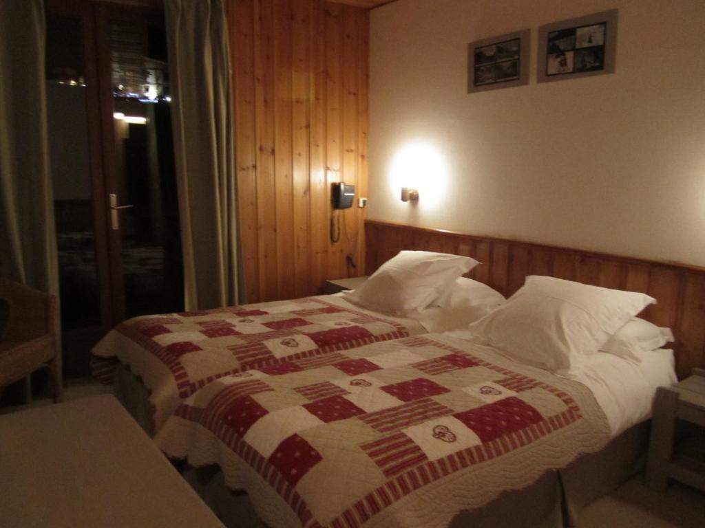 Beausoleil Bed and Breakfast Chamonix Mont Blanc Habitación foto